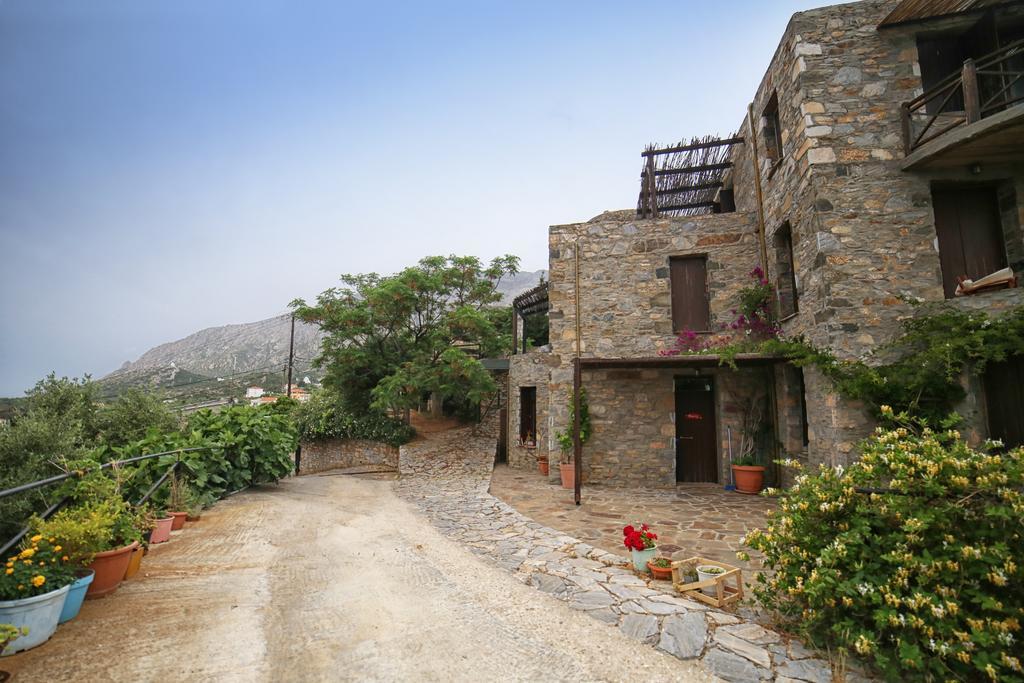 Pyrgos Traditional Village Ágios Kírykos Eksteriør billede